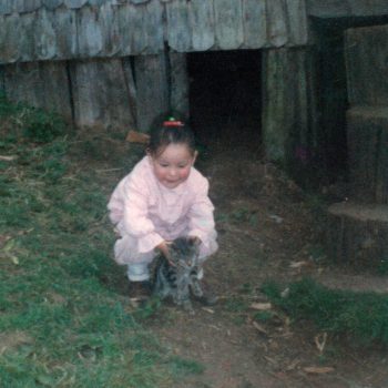 El gato y la niña